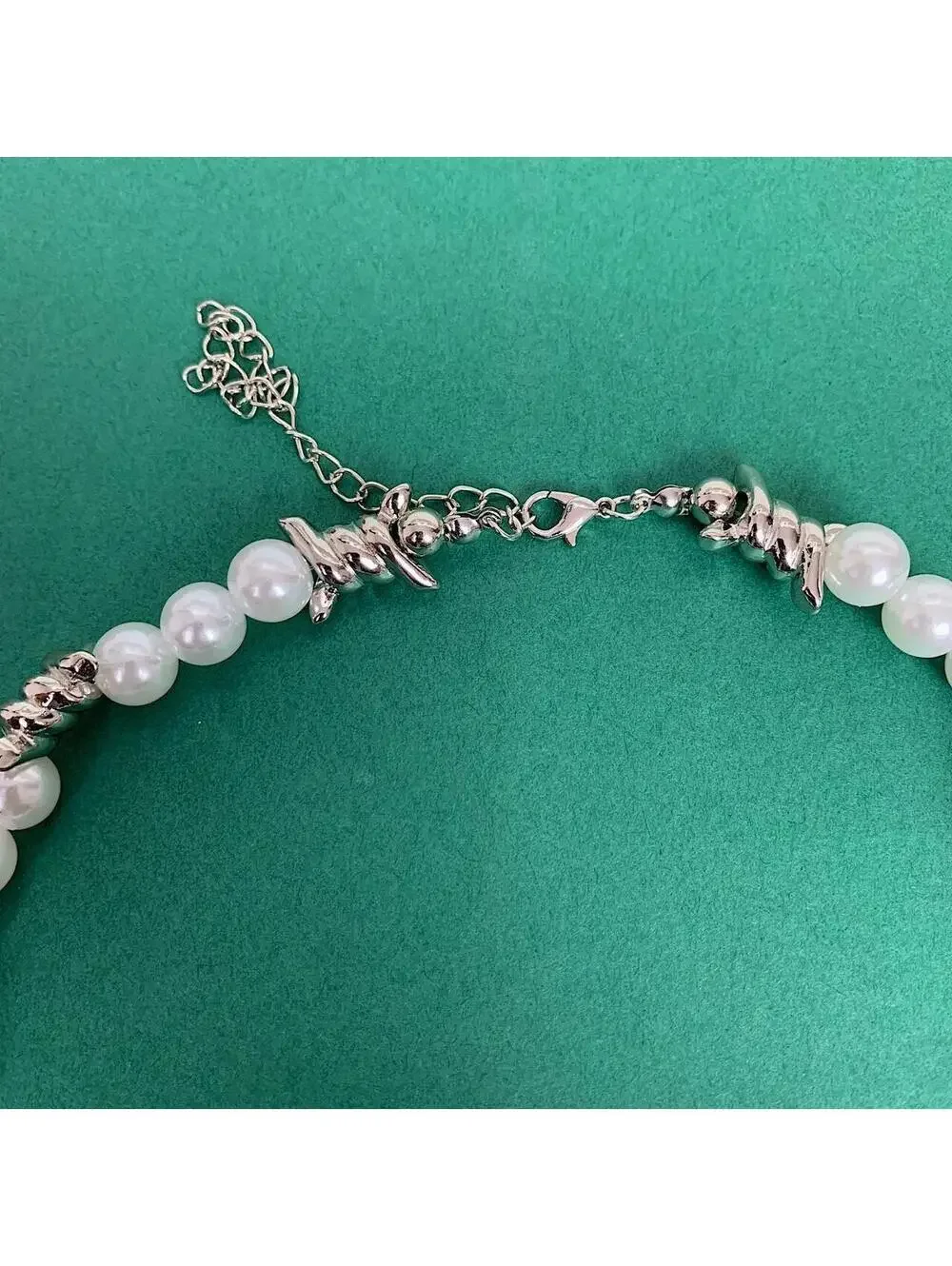 Pearl beaded barbwire necklace